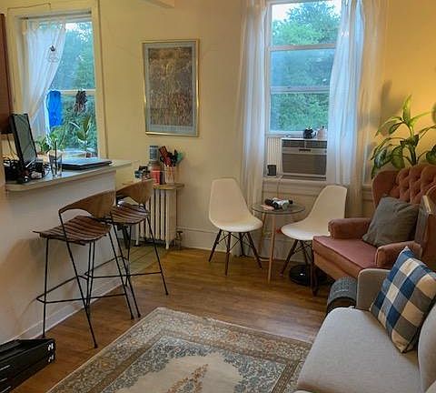 2nd image of 2618 Grove Ave APT 204