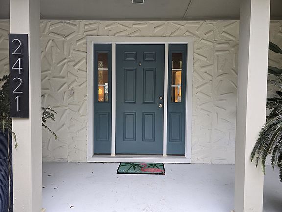 2nd image of 2421 Limerick Dr