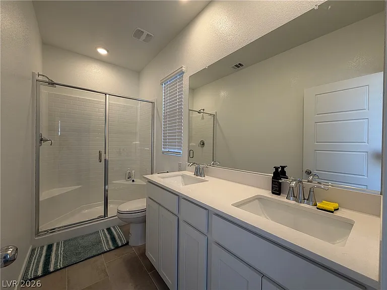 135 Chloe Chase Ave — Photo 10