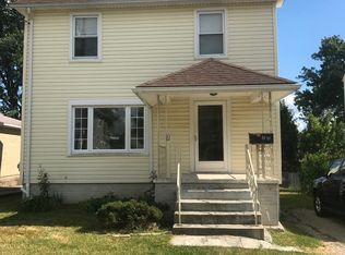818 Saxon Ave, Akron, OH 44314