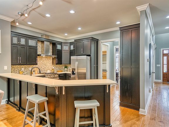 2nd image of 314 Traditions Blvd