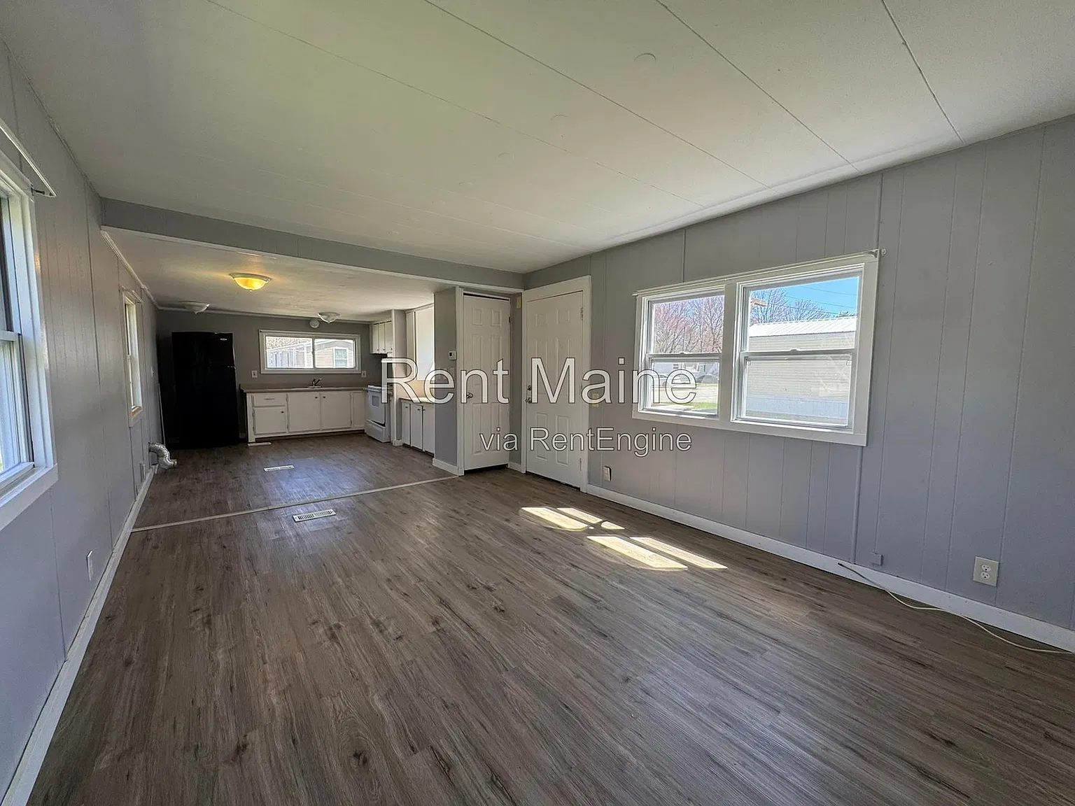 2 bed, 1.0 bath, $1,150 — Photo 4