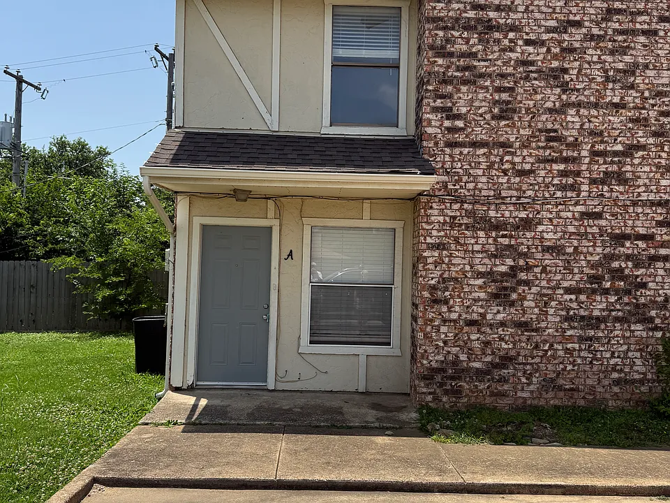 728 Bluebonnet Dr #A