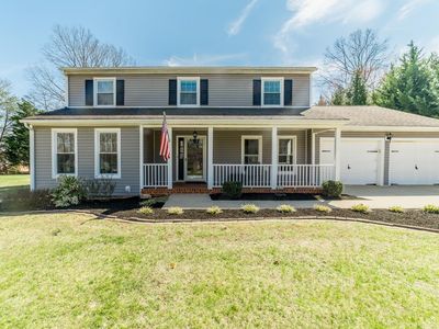 706 Lake Vista Dr, Forest, VA, 24551