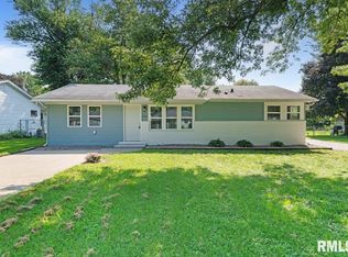 3914 15th St #B, Moline, IL 61265