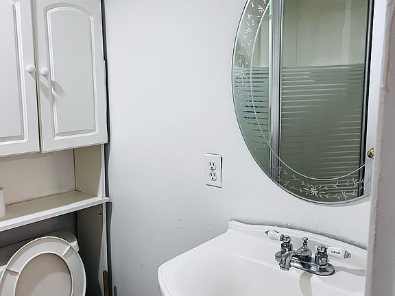 5th image of 89-45 88th St #1