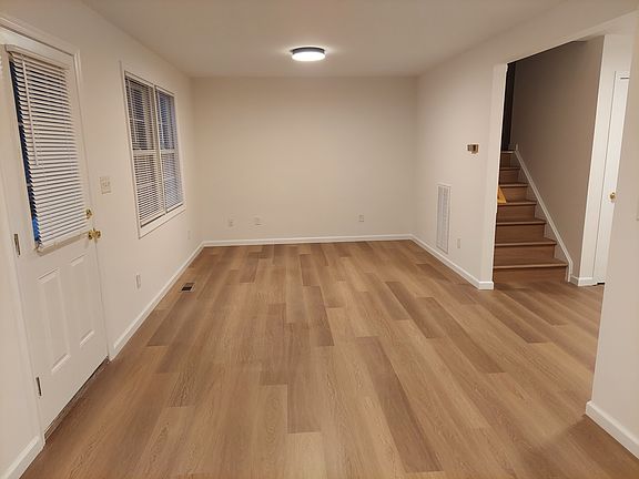 Spacious living room