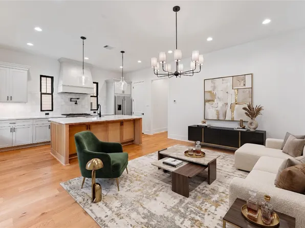 515 E 4th St, Houston, TX 77007
