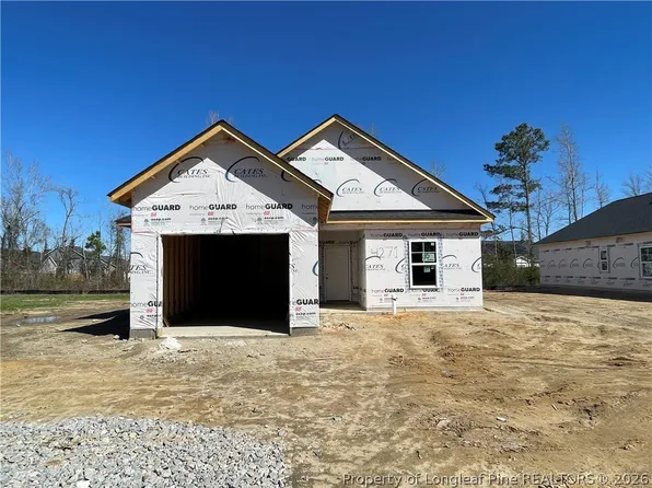 4271 Halkirk Dr, Fayetteville, NC 28312