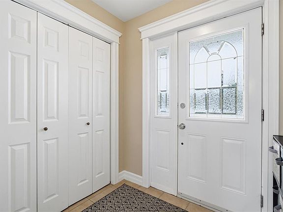 3rd image of 8 Forest River Road