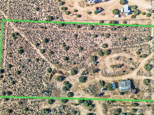 8626 La Contenta Rd, Yucca Valley, CA 92284