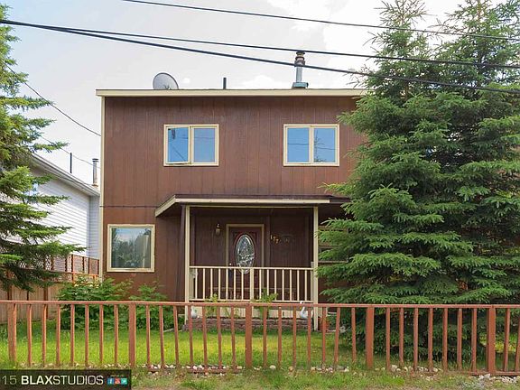 2nd image of 177 7th Ave