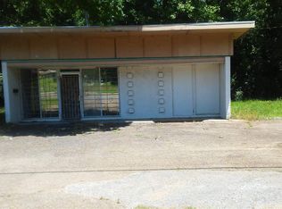 512 S Carter St, Marshall, TX 75670