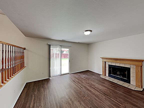 5th image of 8766 S Pebble Crest Way