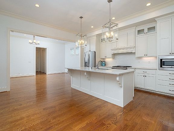 Hardwood floors through out
