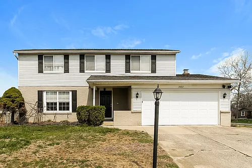 2422 Salem Ave Photo 1