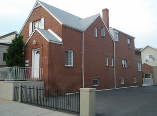 410 69th St, Guttenberg, NJ 07093