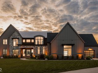 1388 Forest Hills Dr, Westfield, IN