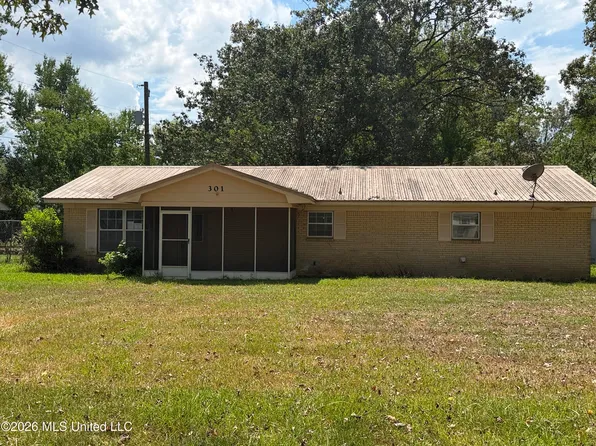 301 Sloan Dr, Richland, MS 39218