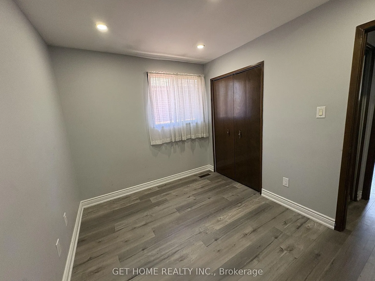 3 bed, $2,500 — Photo 4