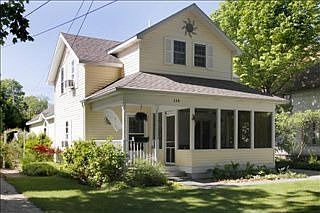 1st image of 114 Clinton St