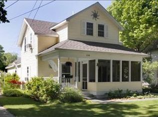 114 Clinton St, South Haven, MI 49090