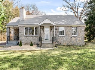 4816 E Trindle Rd, Mechanicsburg, PA 17050