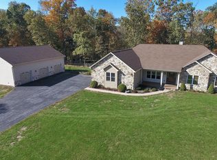 367 Boring Bridge Rd, Lewisberry, PA 17339