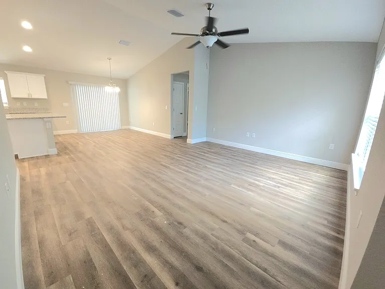 9356 N Jackson Way — Photo 5