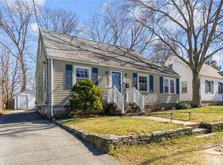 112 River St, Warwick, RI 02888