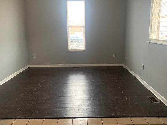 2nd image of 162 Kelly Ave #1