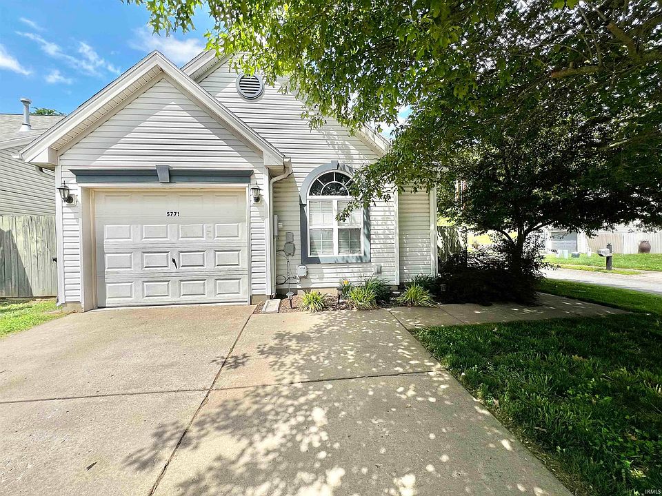 1st image of 5771 River Walk Cir