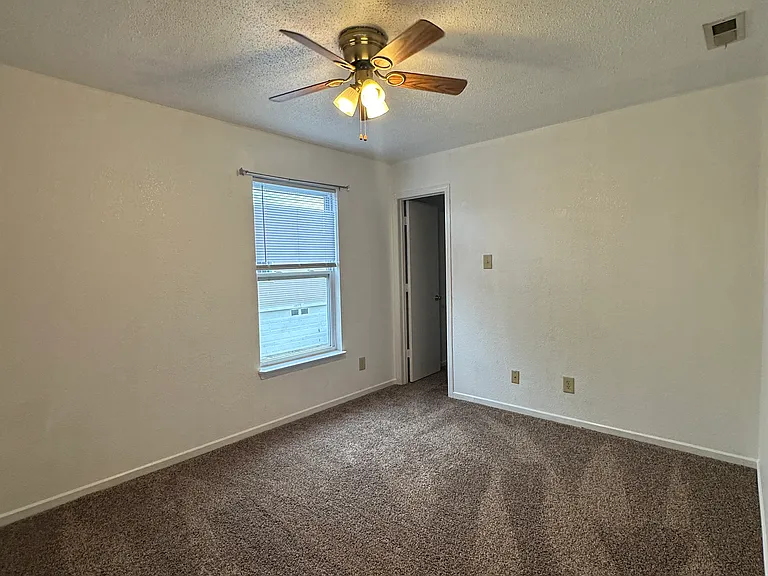 12639 Justice Xing — Photo 20