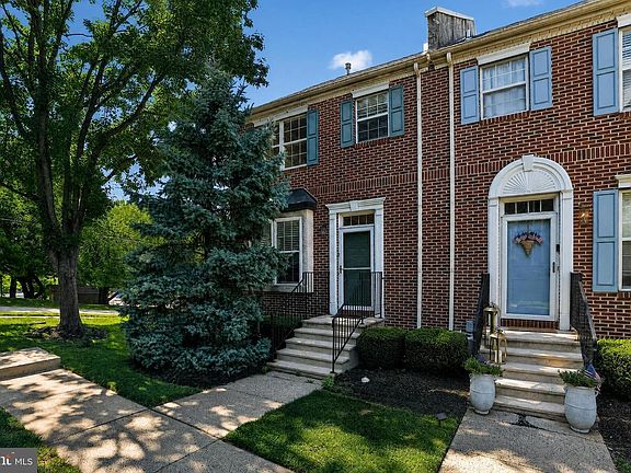 3rd image of 535 Bullock St #1