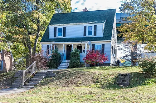 23 Concord Way Photo 1