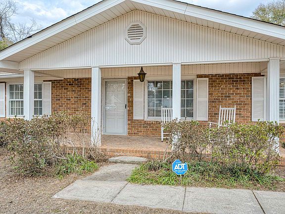 3rd image of 4386 Clements Rd