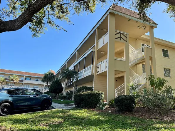 2041 Australia Way W APT 49, Clearwater, FL 33763