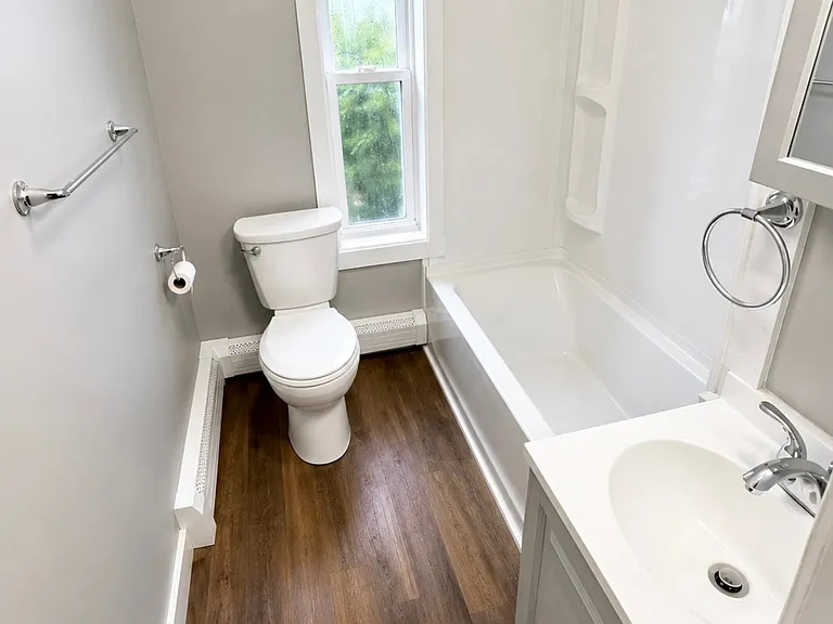 66-68 Clarendon St #3 — Photo 4