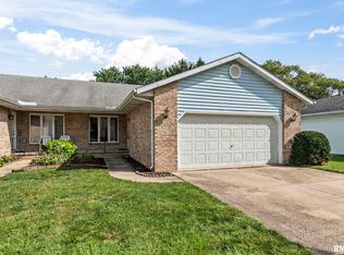 3013 Cameron Dr, Springfield, IL 62704