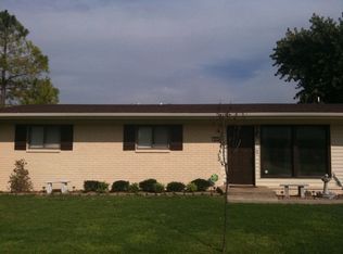 402 Margaret Dr, Tuttle, OK 73089