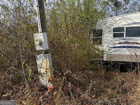 5th image of 567 George W Towns Rd