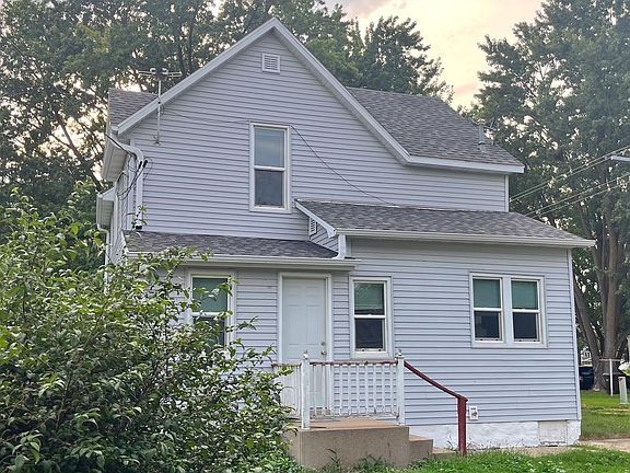 2nd image of 203 S 1st St