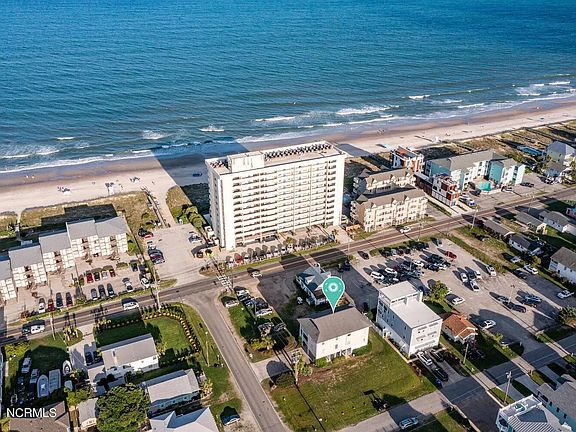 3rd image of 105 Ocean Blvd #1