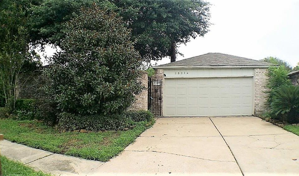 1st image of 16014 Glen Mar Dr