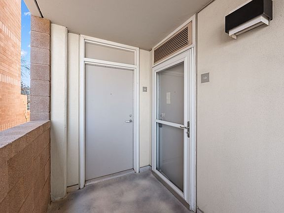 5th image of 1006-1D Guadalupe St