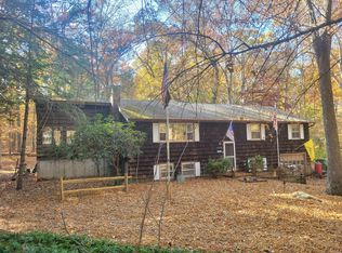 24 Farmstead Rd, Mansfield, CT 06268