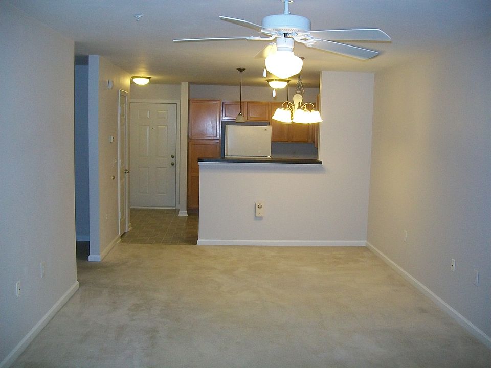 2nd image of 5236-201 Hilltop Rd