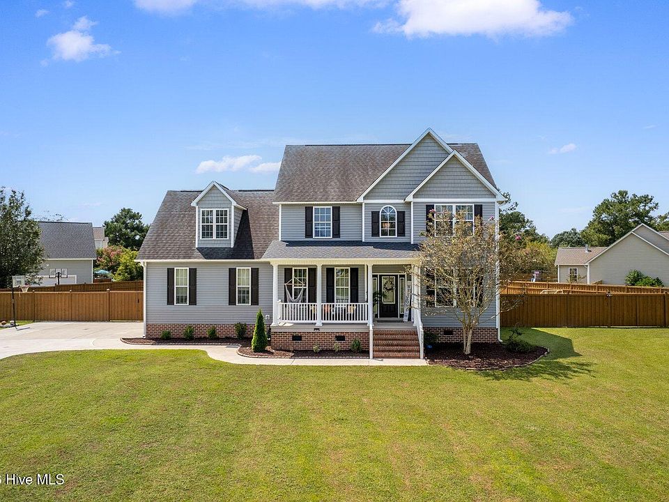 1st image of 337 Oakmont Drive