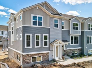 2207 Gateway Curv, Saint Paul, MN 55109