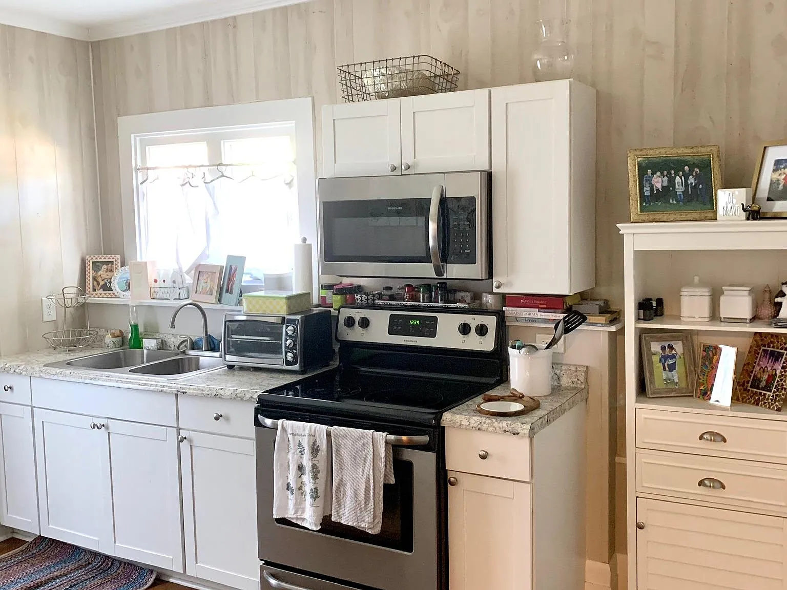 36 S Aurora St — Photo 2